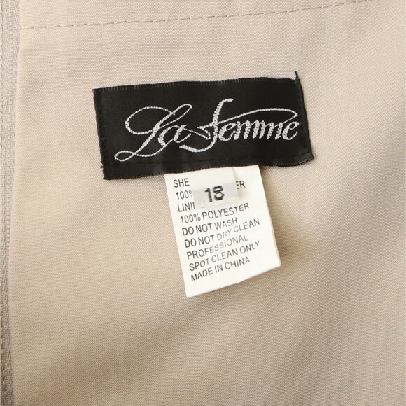 La Femme Embroidered Illusion Neck Gown Size 18 Silver Gray Dress NWT B11 - Picture 6 of 7